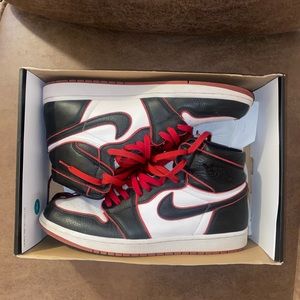 Jordan 1 high Bloodline